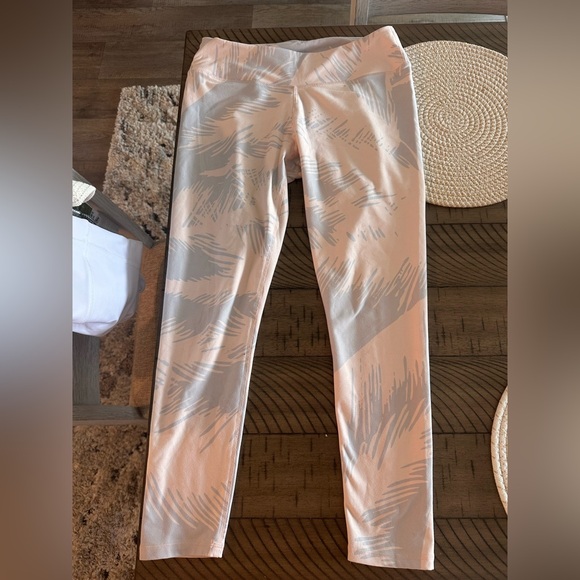 Fabletics Pants - Fabletics size small leggings